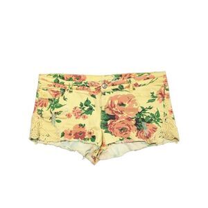 Vanilla Star Yellow Floral Distressed Crochet Appliqué Denim Short Shorts Size 1